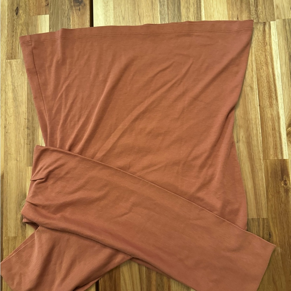 Theory cotton Women's Off-Shoulder Rust Top size once used once - Picture 7 of 7
